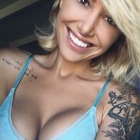 Татуированные голые девушки