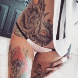 Татуированные голые девушки