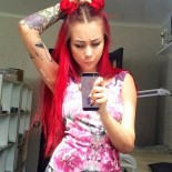 Красивые и голые татуированные тела