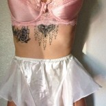 Голые и забитые тату