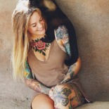 Фото голых и татуированных девушек