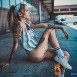 Красивые, яркие, обнаженные девушки с тату!