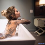 Сексуальные и голые татуированные девушки!