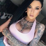 Сексуальные и голые татуированные девушки!