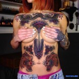 Девушки с тату января