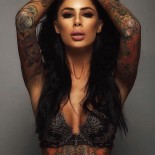 Фото голых девушек с тату