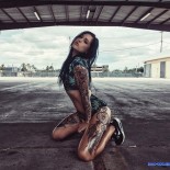 Фото голых девушек с тату