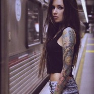 Девушки с тату, эротические фото