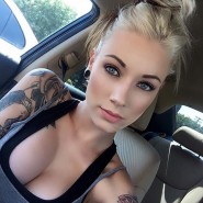 Красивые и голые с тату