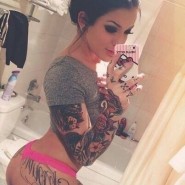 Красивые и голые с тату