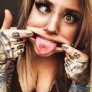 Обнаженные девушки с тату