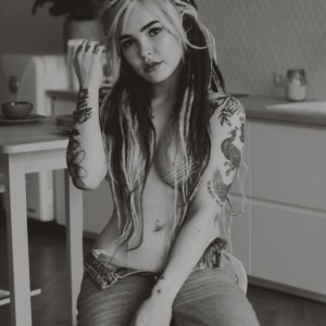 Алёна Гжель