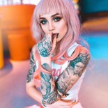 Неформальные и голые дамы