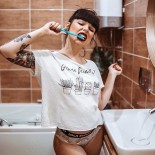 Неформальные и голые дамы